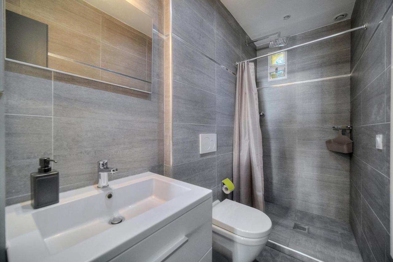 Le Chris - Centre - Wifi - Verriere Cote D'Azur Appartement Cannes Buitenkant foto