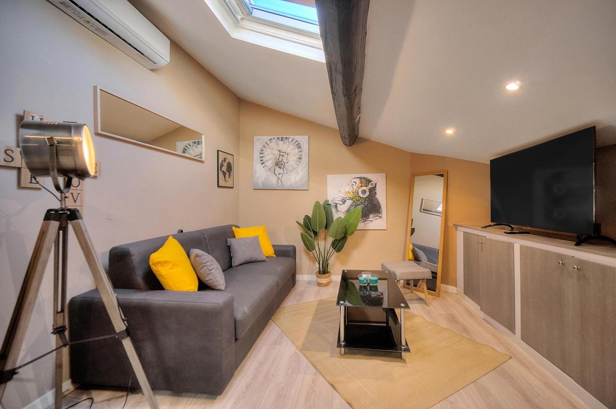 Le Chris - Centre - Wifi - Verriere Cote D'Azur Appartement Cannes Buitenkant foto